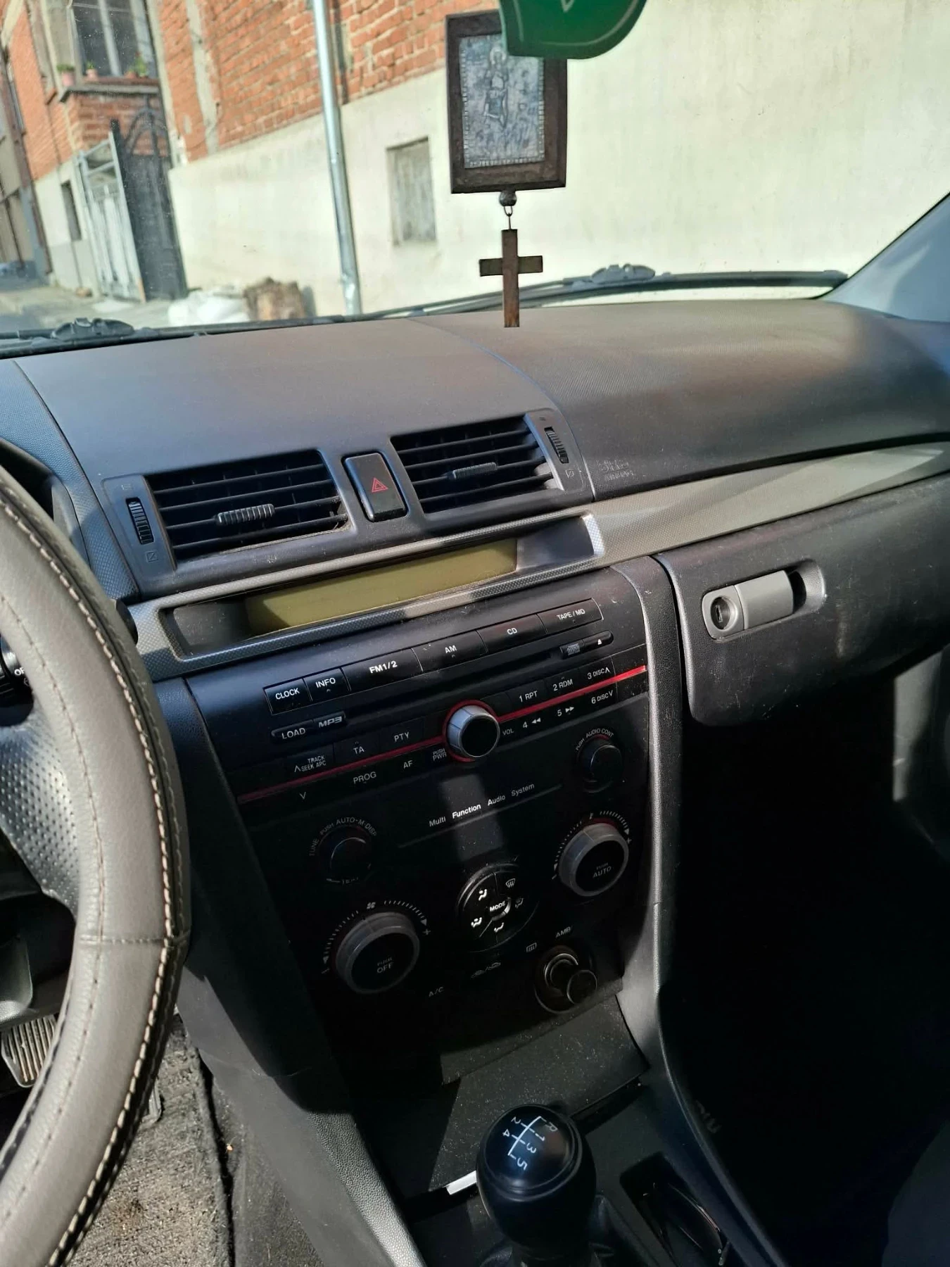 Mazda 3 с LPG, снимка 7 - Автомобили и джипове - 55212141