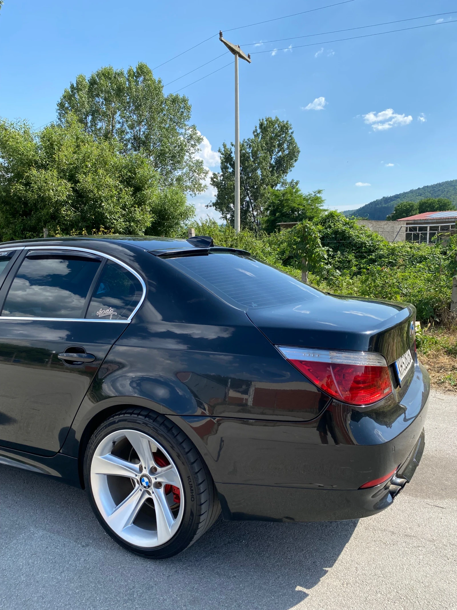 BMW 525, снимка 2 - Автомобили и джипове - 55333242