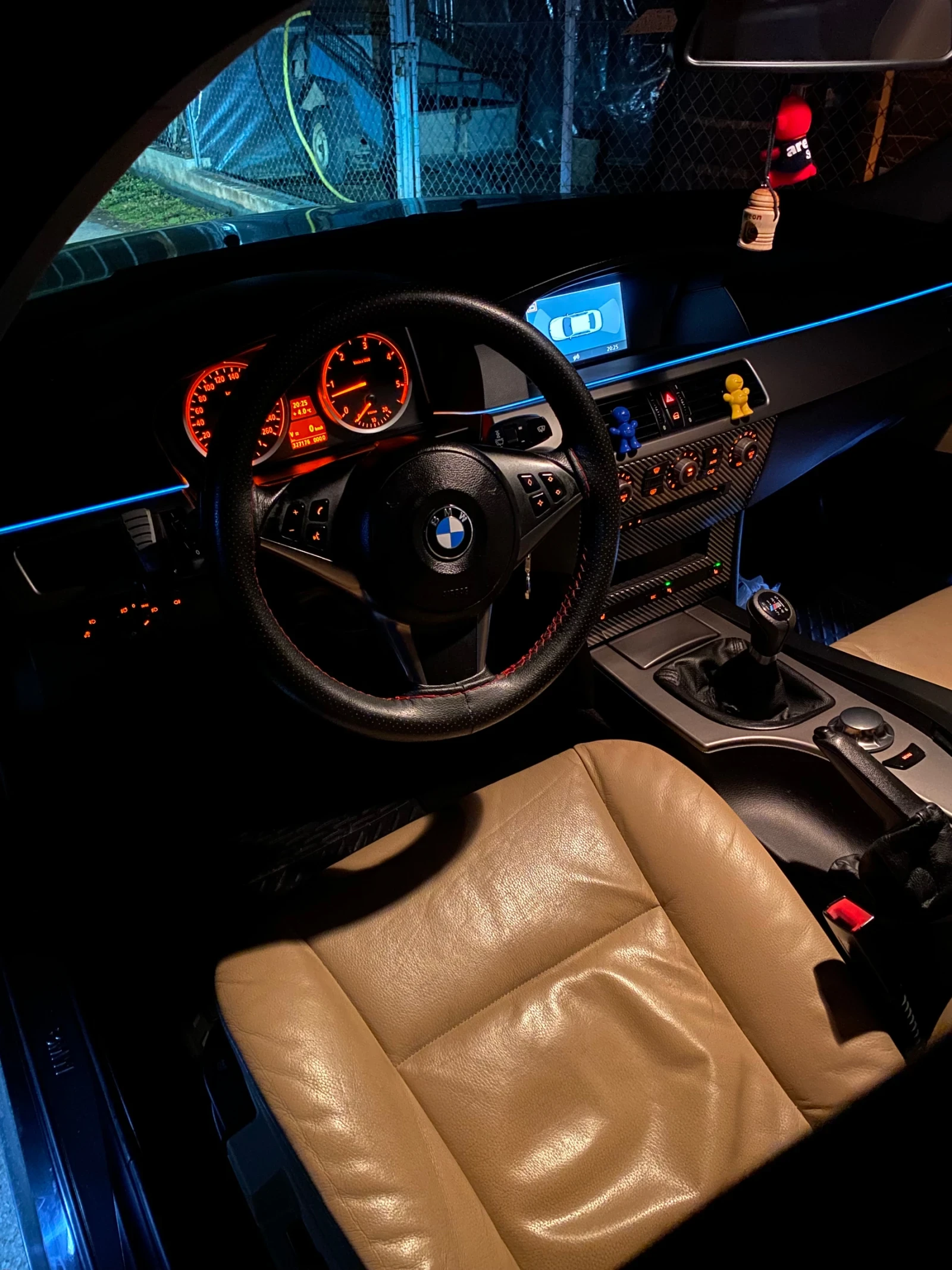 BMW 525, снимка 17 - Автомобили и джипове - 55333242