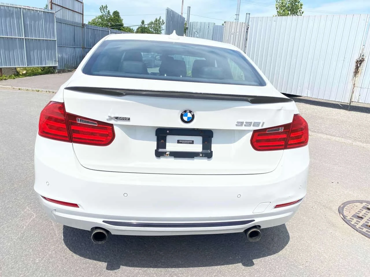 BMW 335  335i xDrive / HARMAN KARDON / MEMORY / PANO / , снимка 4 - Автомобили и джипове - 55429368