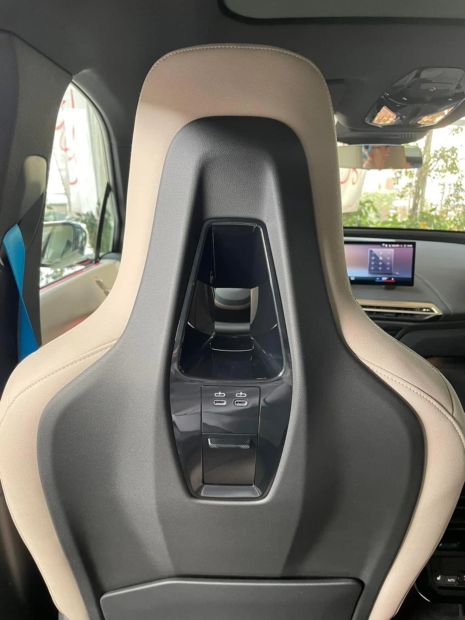BMW iX Head up/Bowers&Wilkins/Skylounge/laser, снимка 6 - Автомобили и джипове - 55874119