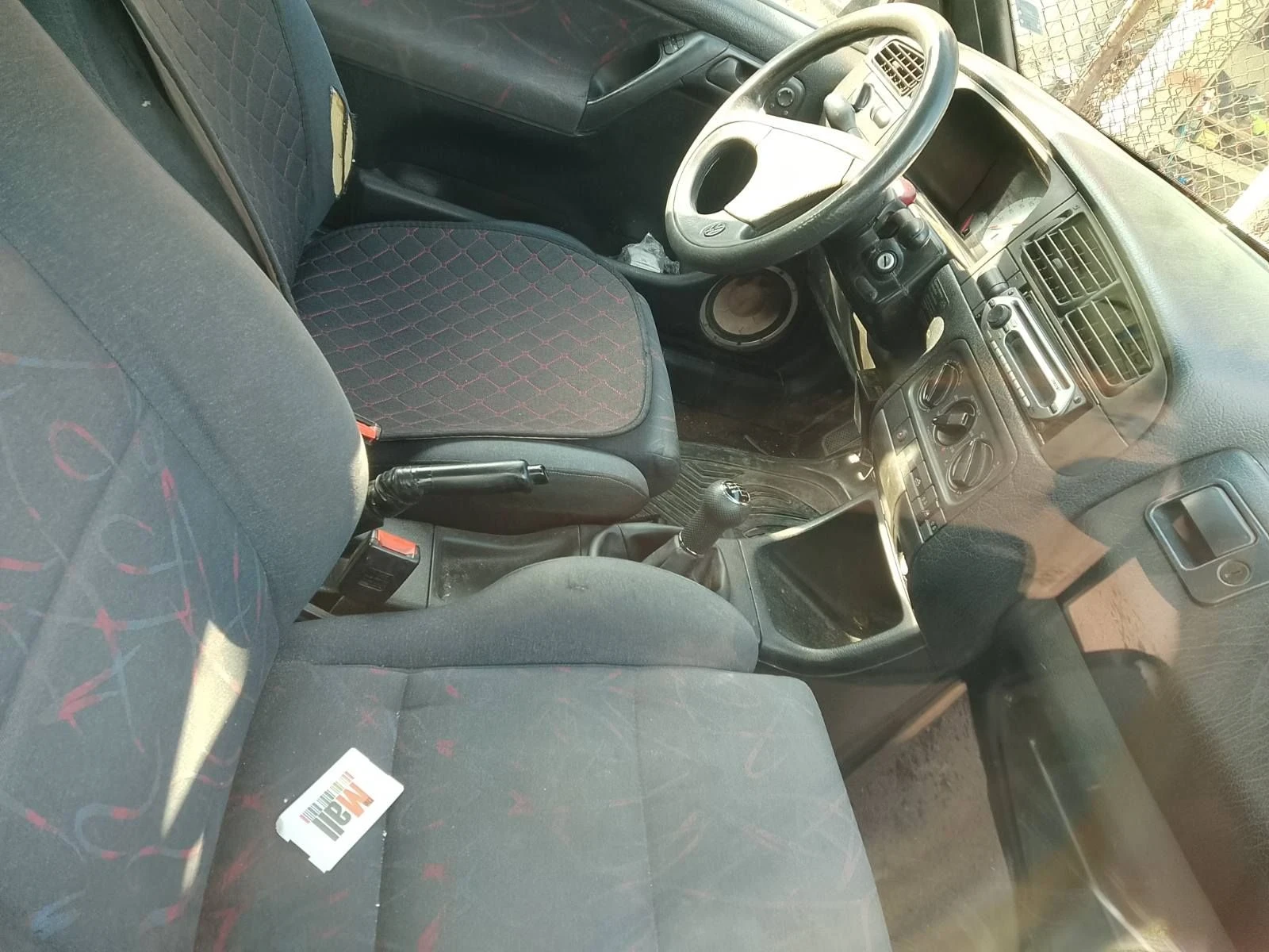VW Golf 1.8  газ, снимка 3 - Автомобили и джипове - 55879235