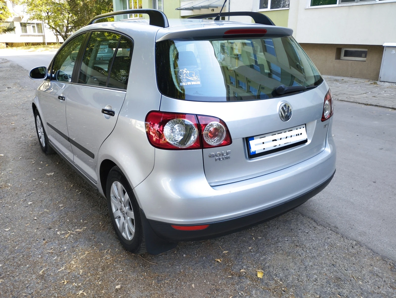 VW Golf Plus, снимка 3 - Автомобили и джипове - 56155320