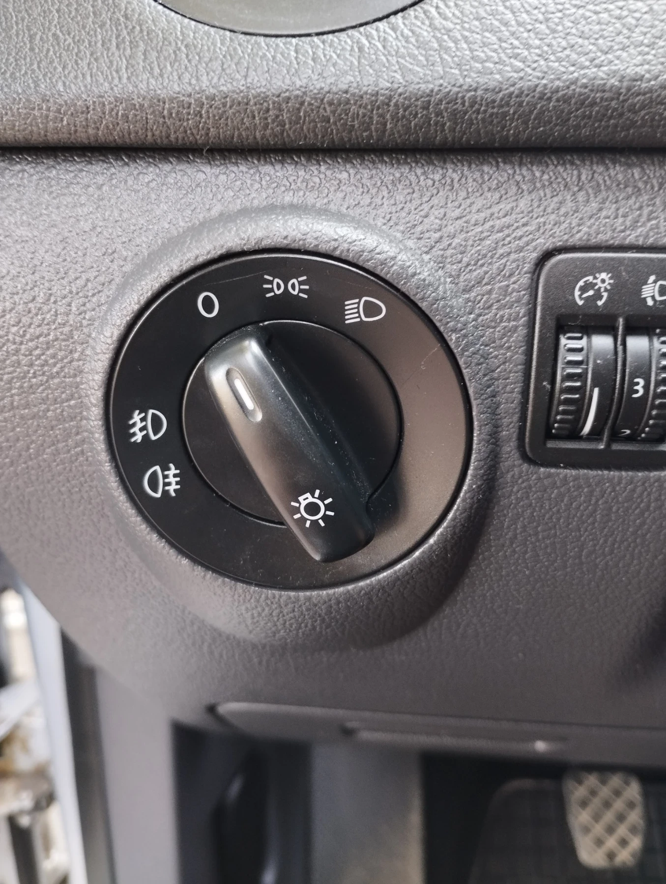 VW Golf Plus, снимка 11 - Автомобили и джипове - 56155320