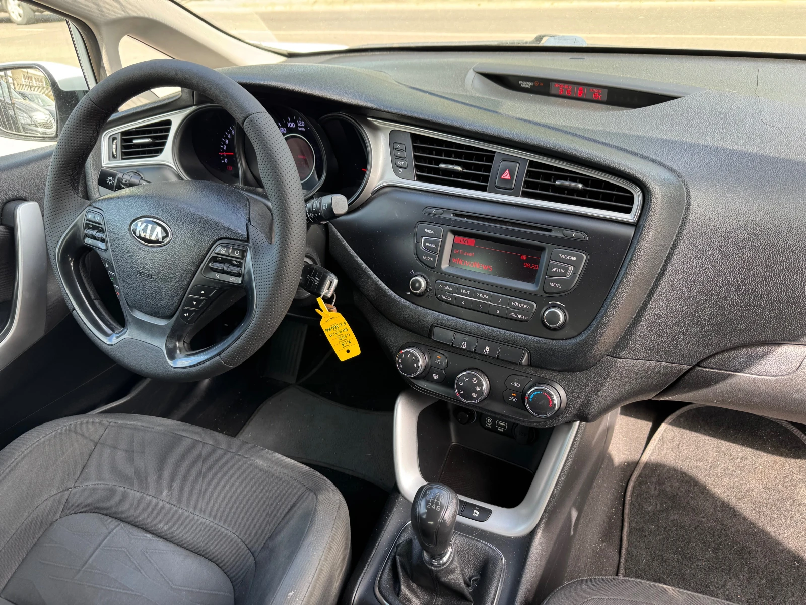 Kia Ceed 1.6 GDI EURO 6, снимка 11 - Автомобили и джипове - 56292925