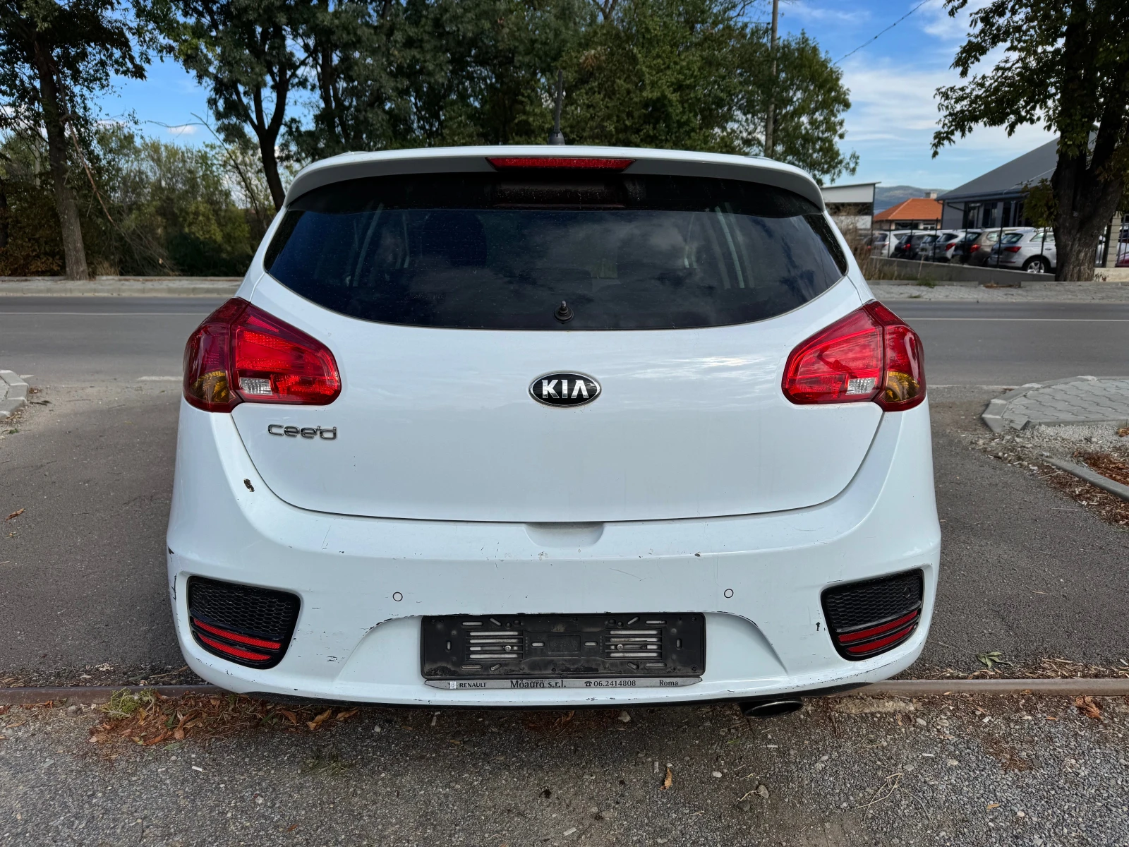 Kia Ceed 1.6 GDI EURO 6, снимка 7 - Автомобили и джипове - 56292925