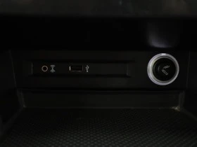 VW Tiguan 2.0TDi / 4Motion / Led / Digital, снимка 16