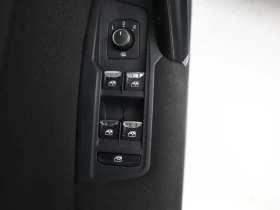 VW Tiguan 2.0TDi / 4Motion / Led / Digital, снимка 17