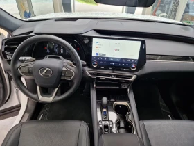 Lexus RX 450h plus F-SPORT/309HP/PANO/360/MEMO/HUD/NAVI/LED/459g - 141499 лв. / 72347.29 € - 19956734 6