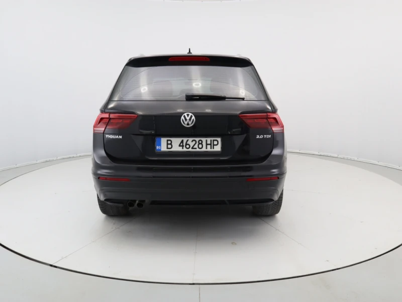 VW Tiguan 2.0TDi / 4Motion / Led / Digital, снимка 5 - Автомобили и джипове - 51193284