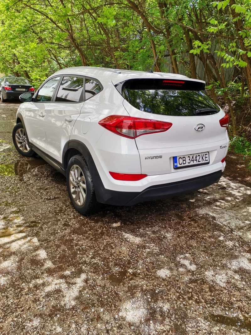 Hyundai Tucson, снимка 3 - Автомобили и джипове - 47776482