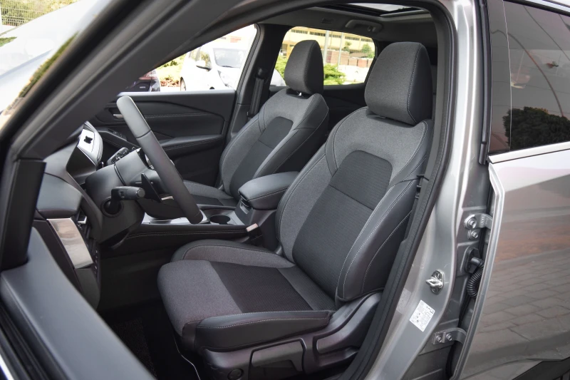 Nissan Qashqai N-Connecta 2WD, снимка 8 - Автомобили и джипове - 51194289