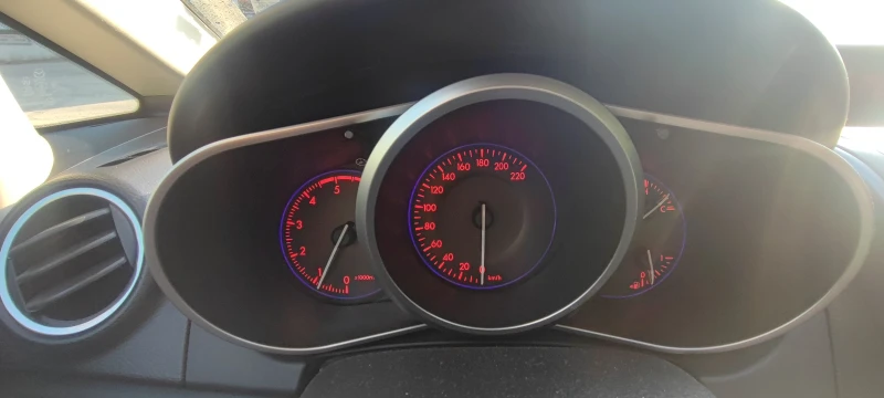 Mazda CX-7 MZR-CD 2.2, снимка 4 - Автомобили и джипове - 52589092