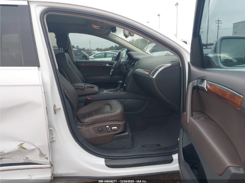 Audi Q7 QUATTRO* BOSE* ПОДГРЕВ* PANO, снимка 7 - Автомобили и джипове - 53057030