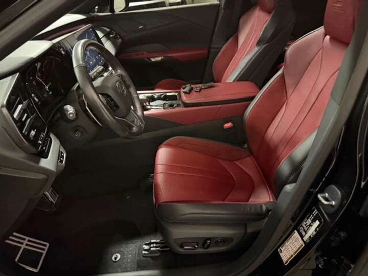 Lexus RX 500h RX 500h F Sport 3 Heads Up 2 SETS OF WHEELS, снимка 12 - Автомобили и джипове - 53594968