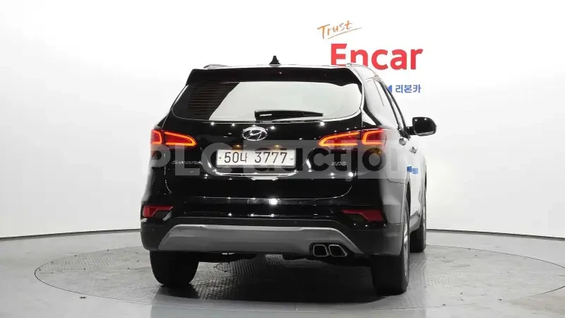 Hyundai Santa fe 2.0CRDI| ОБДУХВАНЕ| КАМЕРА| , снимка 5 - Автомобили и джипове - 54333250