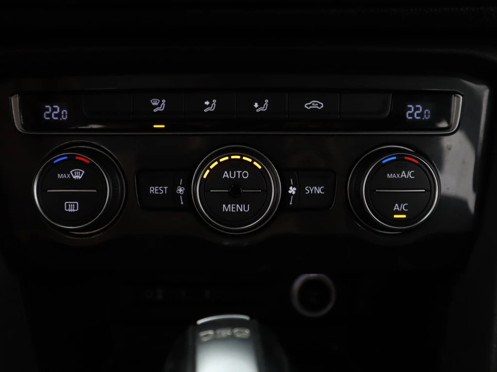 VW Tiguan 2.0TDi / 4Motion / Led / Digital | Mobile.bg   15