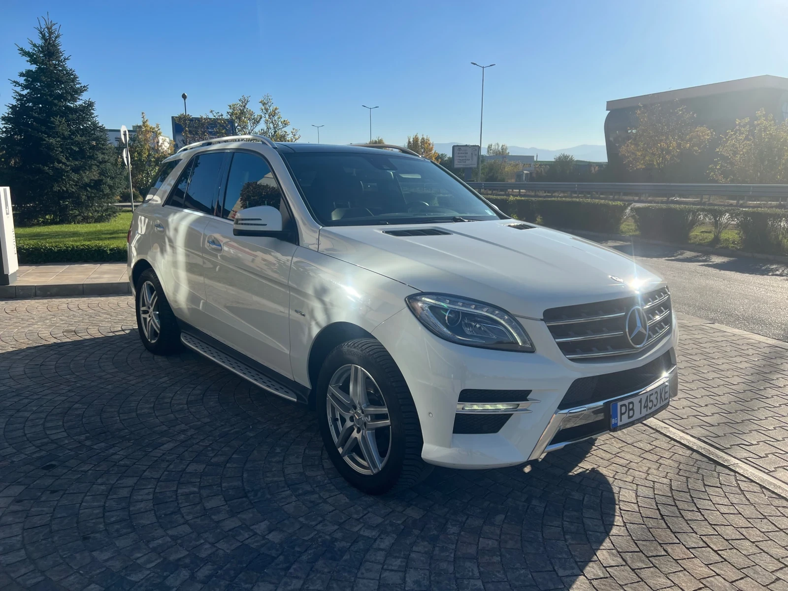 Mercedes-Benz ML 350 AMG EU6 PANORAMA KEYLESS - изображение 3