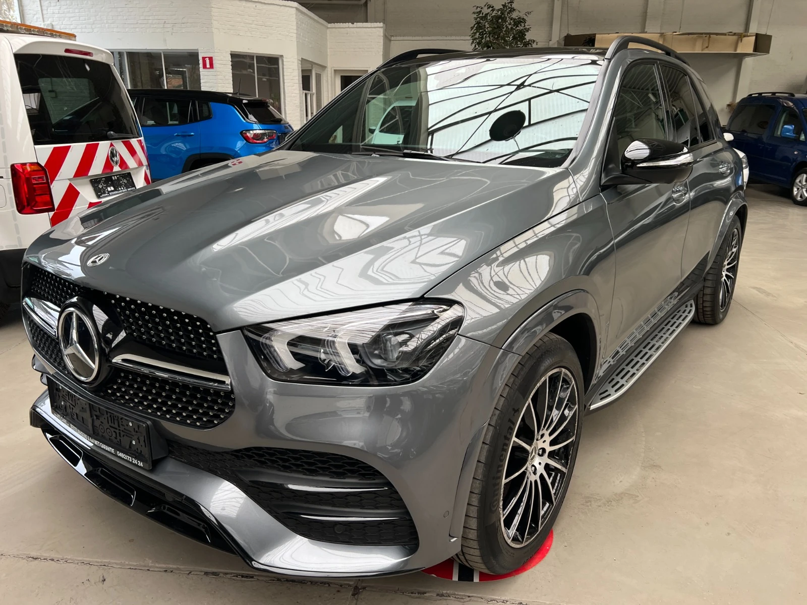 Mercedes-Benz GLE 300De* AIR* PANO* ГАРАНЦИЯ* AMG* BURMESTER* 15.000 - изображение 9