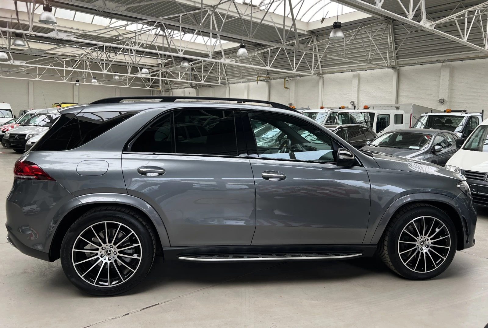 Mercedes-Benz GLE 300De* AIR* PANO* ГАРАНЦИЯ* AMG* BURMESTER* 15.000 - изображение 5