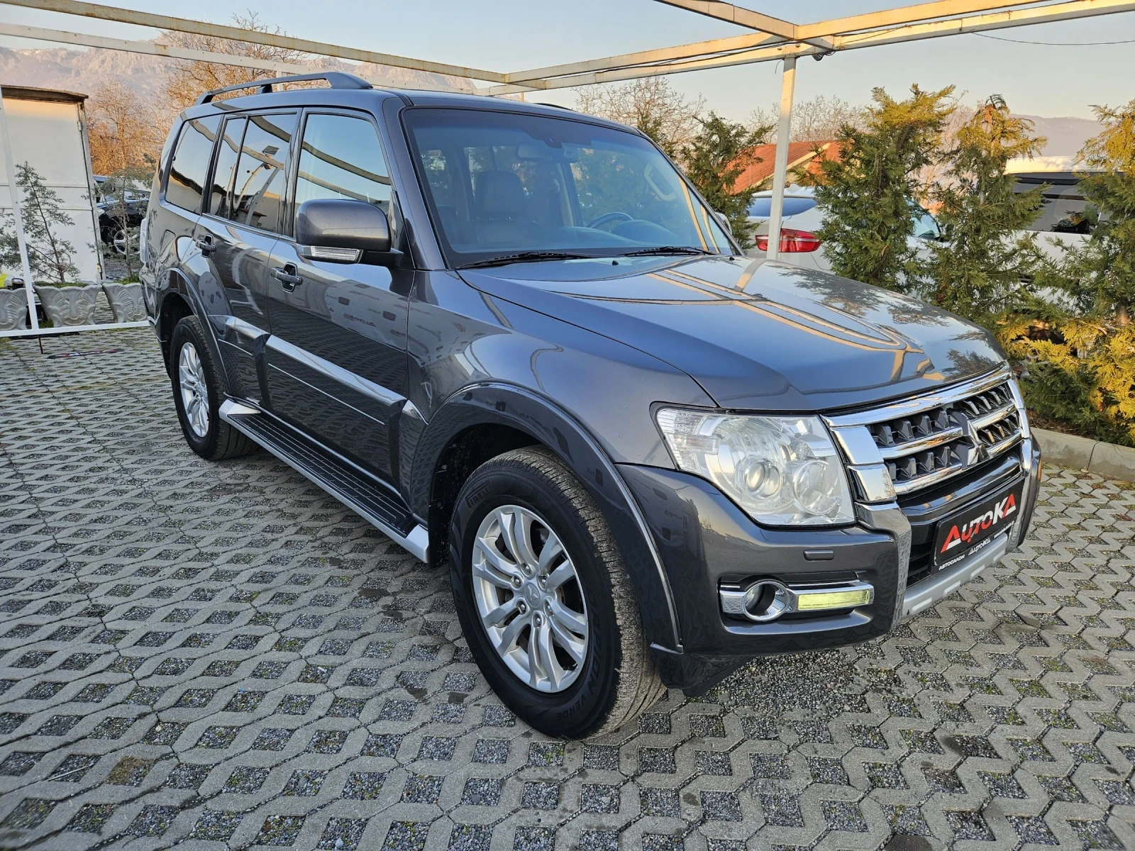 Mitsubishi Pajero 3.2DI-DC-190кс= АВТОМАТ= 7МЕСТА= НАВИ= КАМЕРА= ДДС - изображение 2