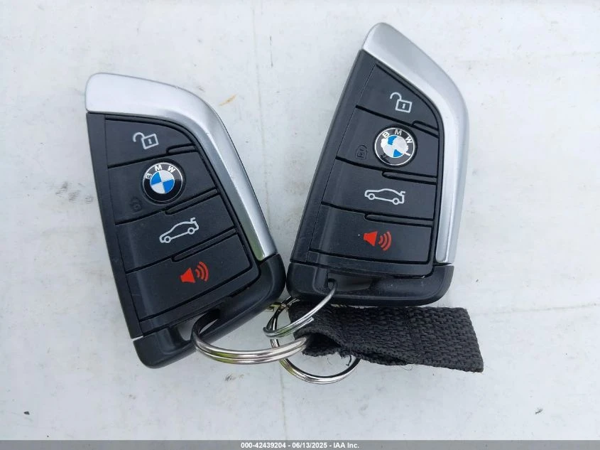 BMW X3 XDRIVE30I RECARO/ПОДГРЕВИ/ШИБЕДАХ - изображение 9