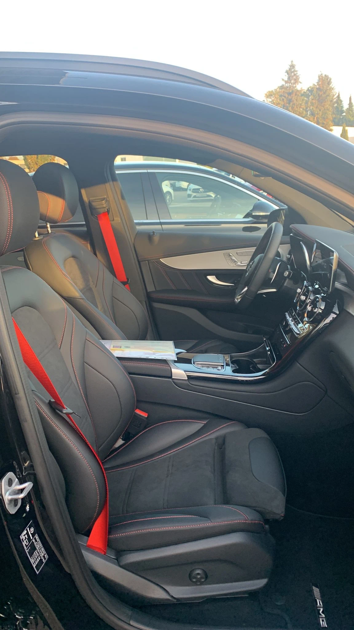 Mercedes-Benz GLC 43 AMG 4matic, снимка 5 - Автомобили и джипове - 53710354