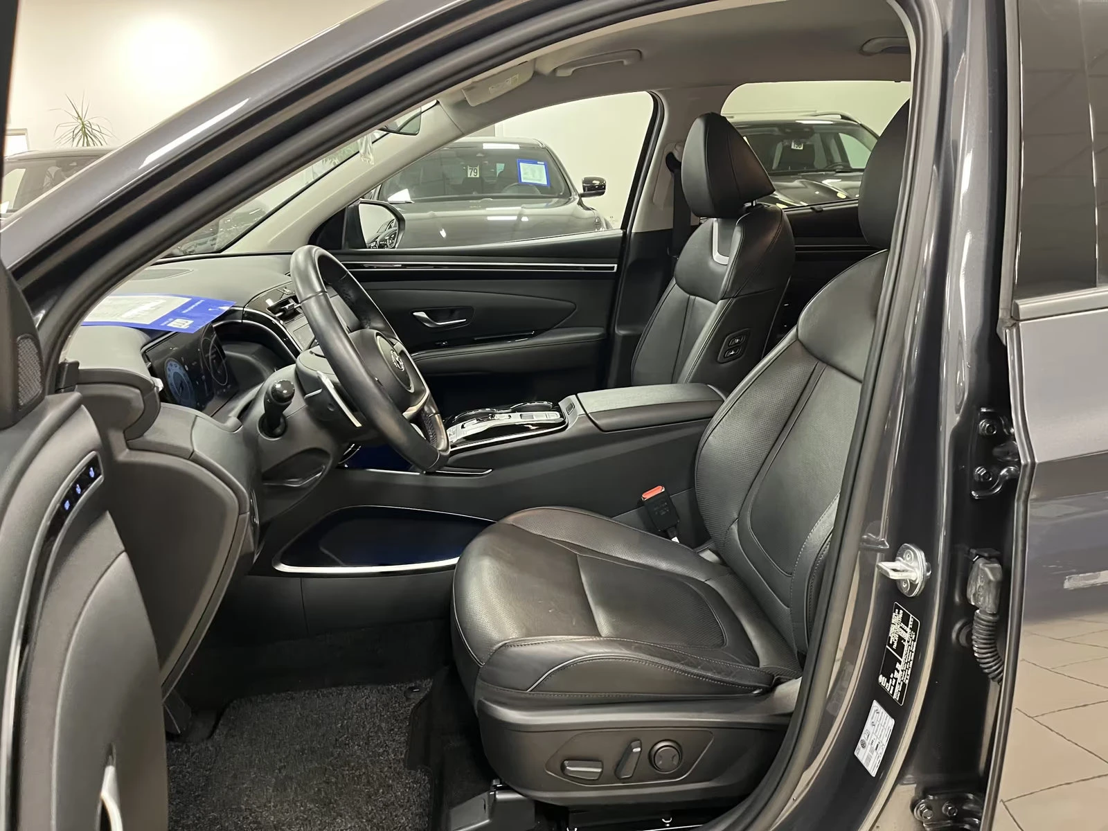 Hyundai Tucson 1.6PHEV/265HP/PRIME/4X4/360/LED/ACC/KRELL/MEM/183z, снимка 12 - Автомобили и джипове - 53888610