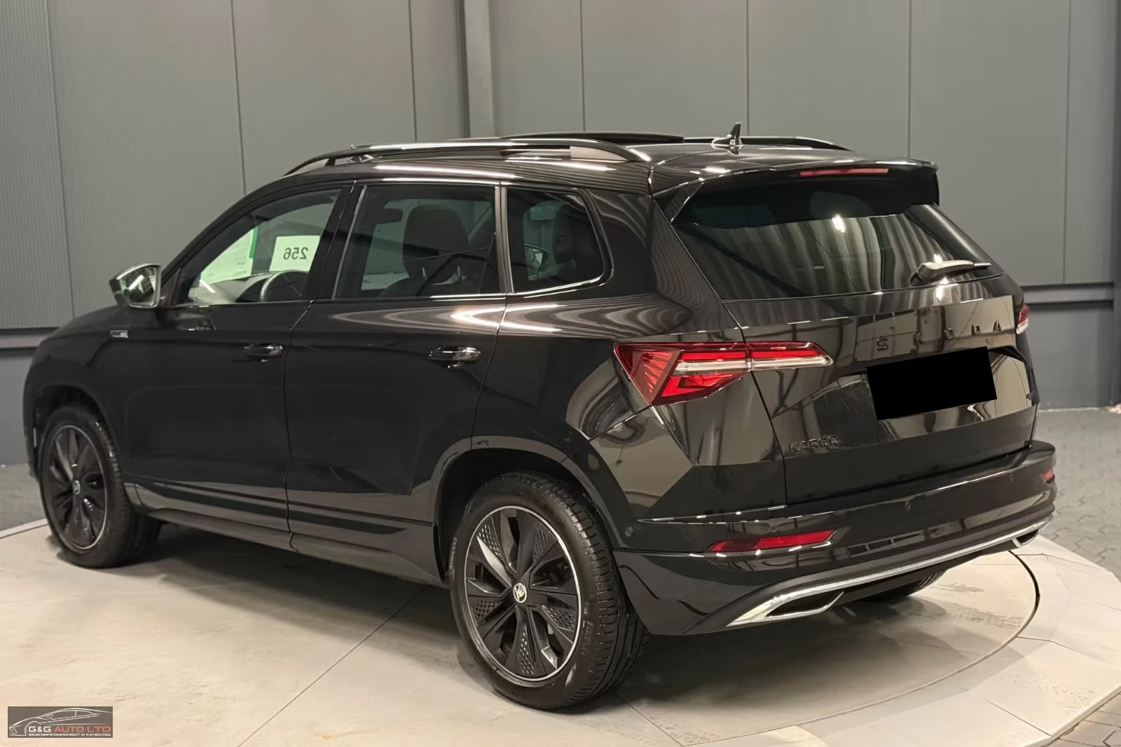 Skoda Karoq 2.0/150HP/SPORT/4X4/PANO/360/AMBI/DIGITAL/ACC/245z | Mobile.bg � ����������� 4