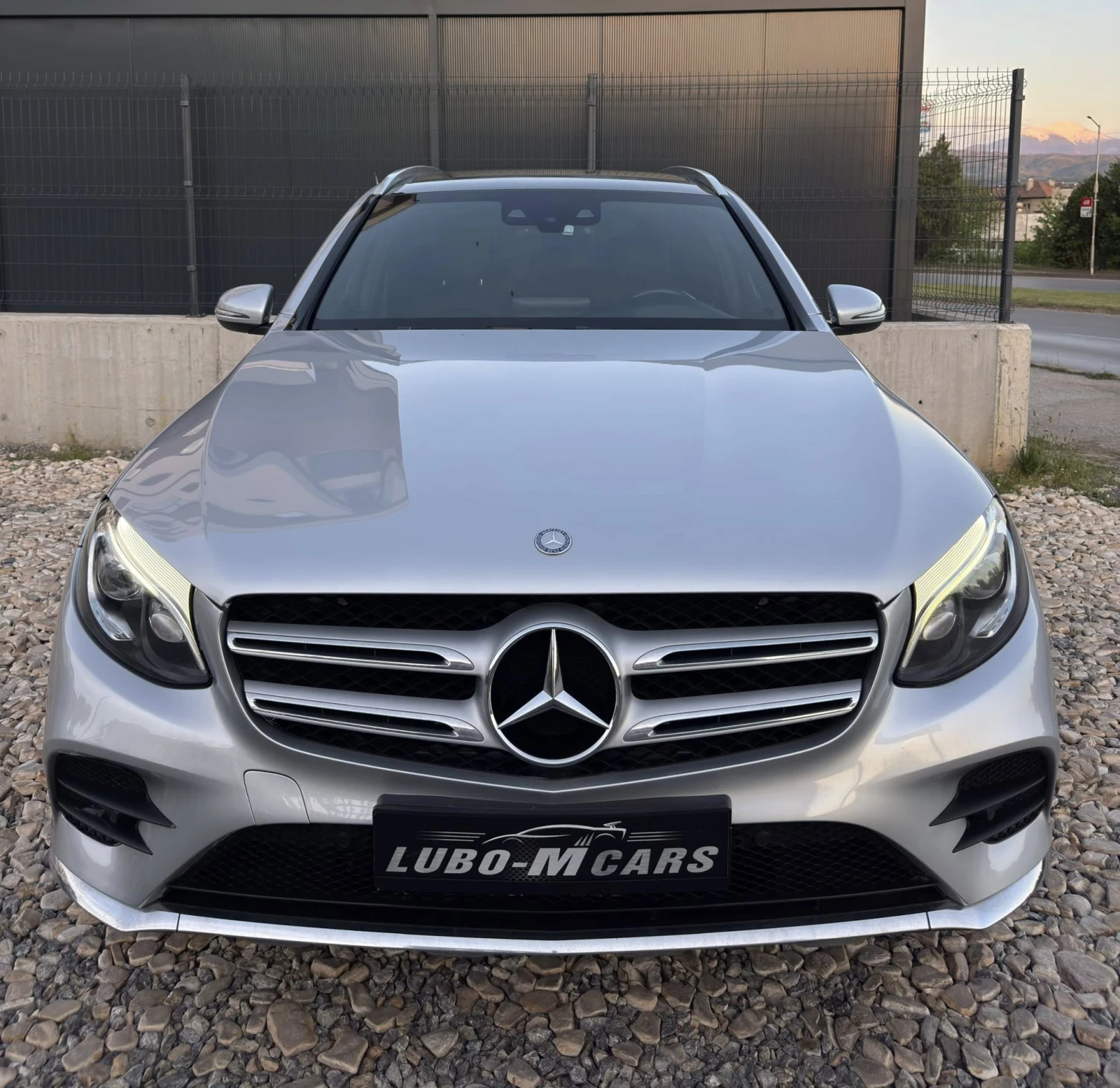 Mercedes-Benz GLC 250 CDI* AMG* FULL* BELGIUM, снимка 2 - Автомобили и джипове - 54309927