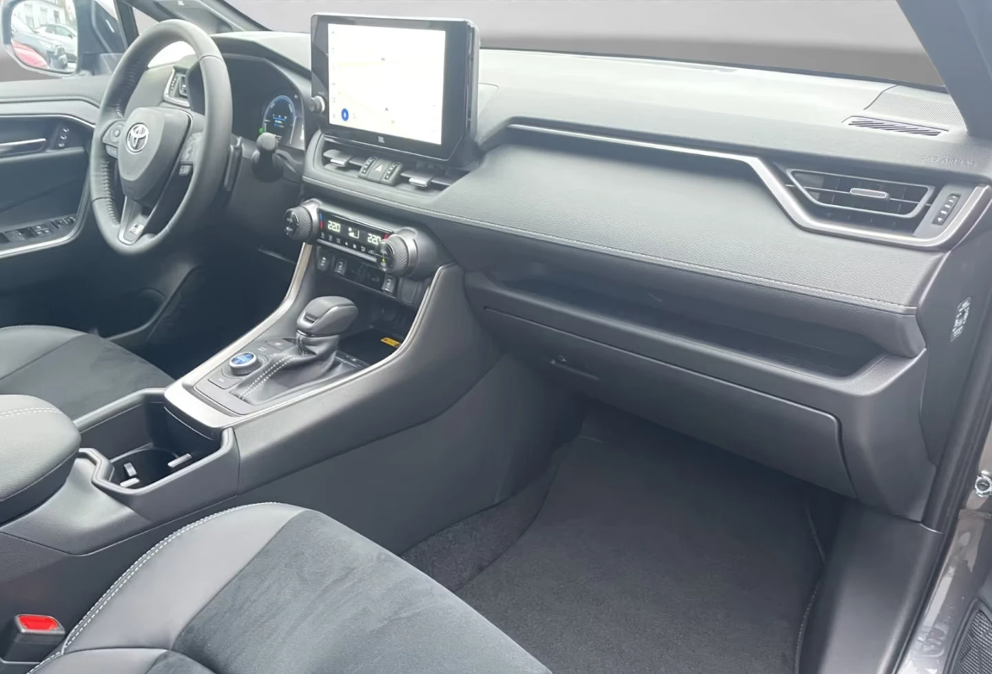 Toyota Rav4 2.5PHEV/306HP/GR-SPORT/4X4/CAM/NAVI/MEMO/JBL/242q | Mobile.bg � ����������� 11