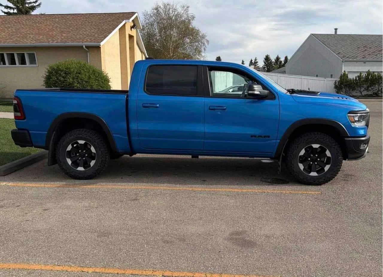 Dodge RAM 1500 * Rebel * CARFAX * ��� ������������ ������ | Mobile.bg � ����������� 3