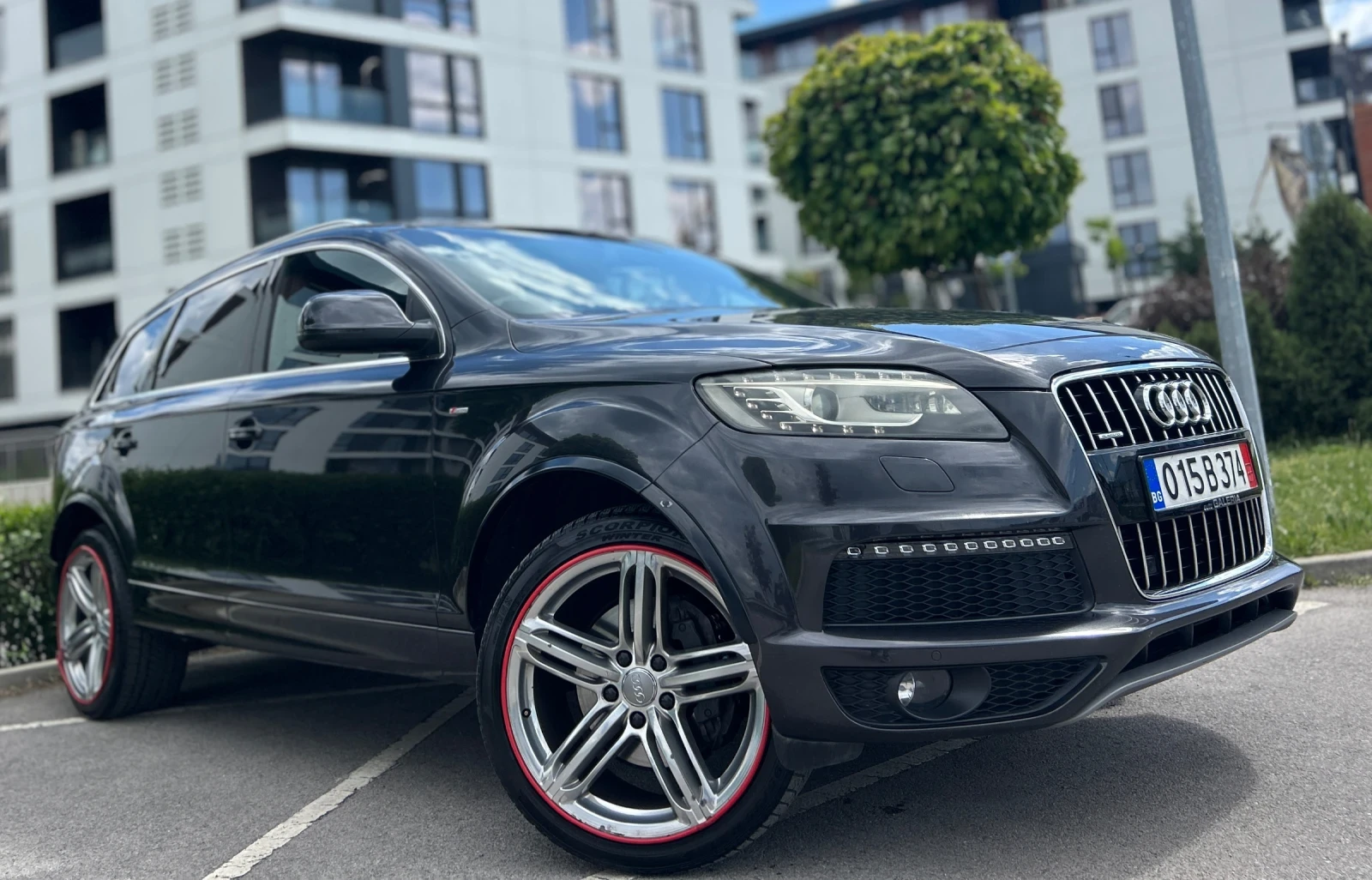 Audi Q7 4.2* SLine* LPG* 7 Местен, снимка 3 - Автомобили и джипове - 54640233