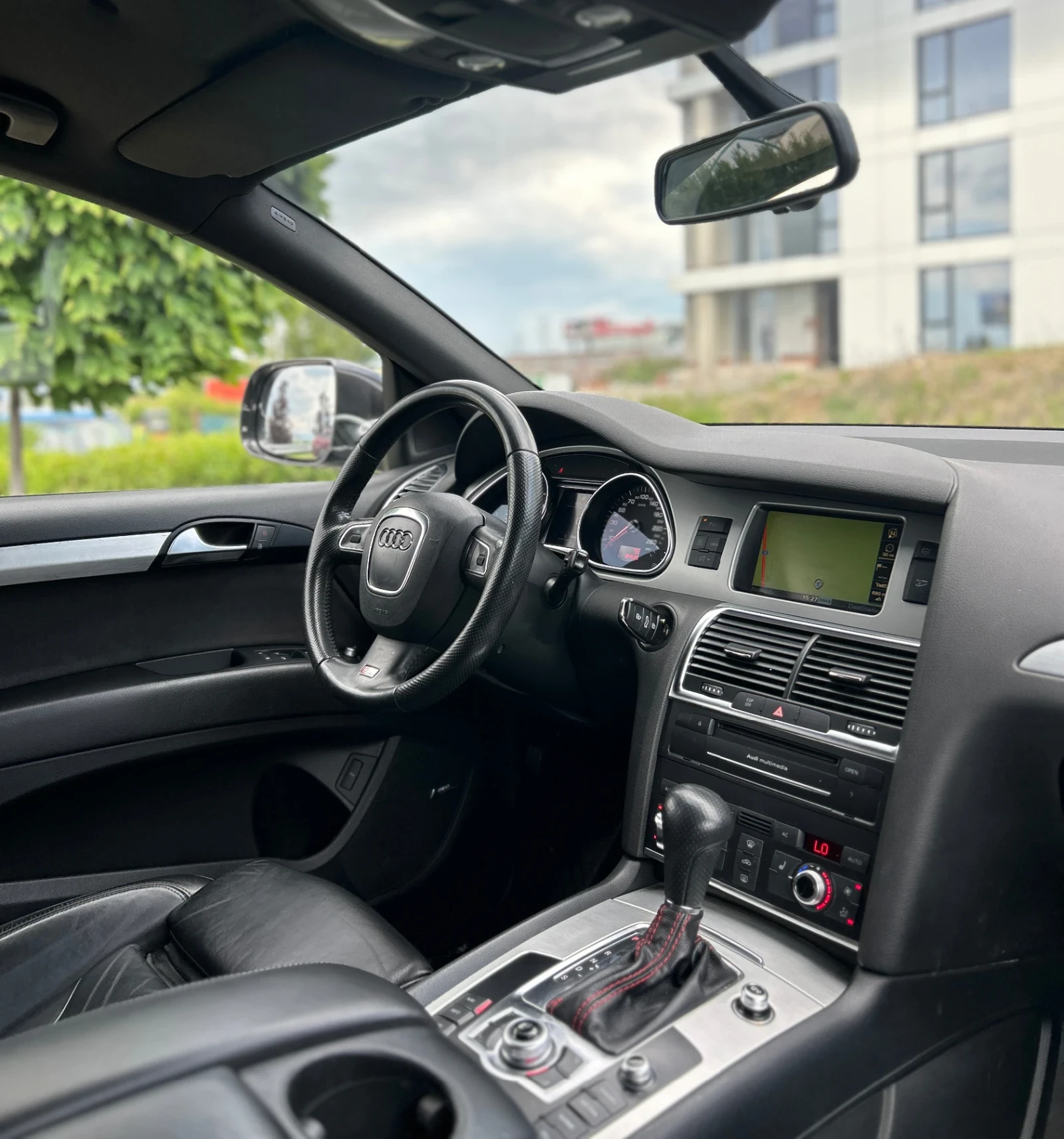 Audi Q7 4.2* SLine* LPG* 7 Местен, снимка 12 - Автомобили и джипове - 54640233