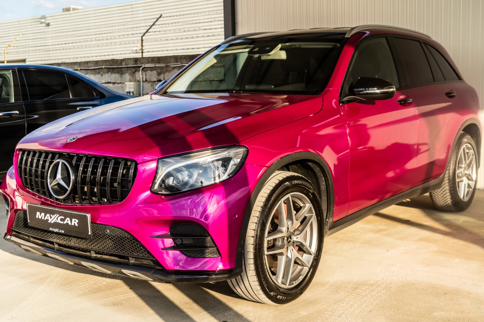 Mercedes-Benz GLC 250 D = 2017 = TOP =  ФОЛИО = ГАРАНЦИЯ = ЛИЗИНГ, снимка 2 - Автомобили и джипове - 54755169