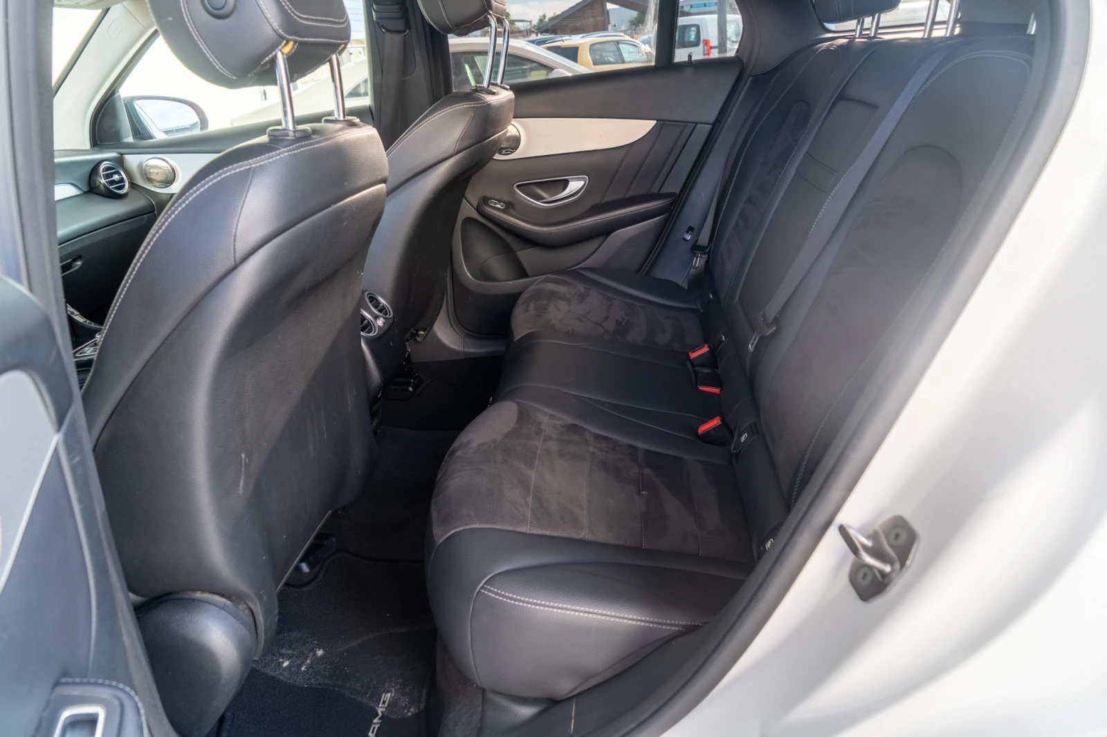 Mercedes-Benz GLC 250 D = 2017 = TOP =  ФОЛИО = ГАРАНЦИЯ = ЛИЗИНГ, снимка 11 - Автомобили и джипове - 54755169
