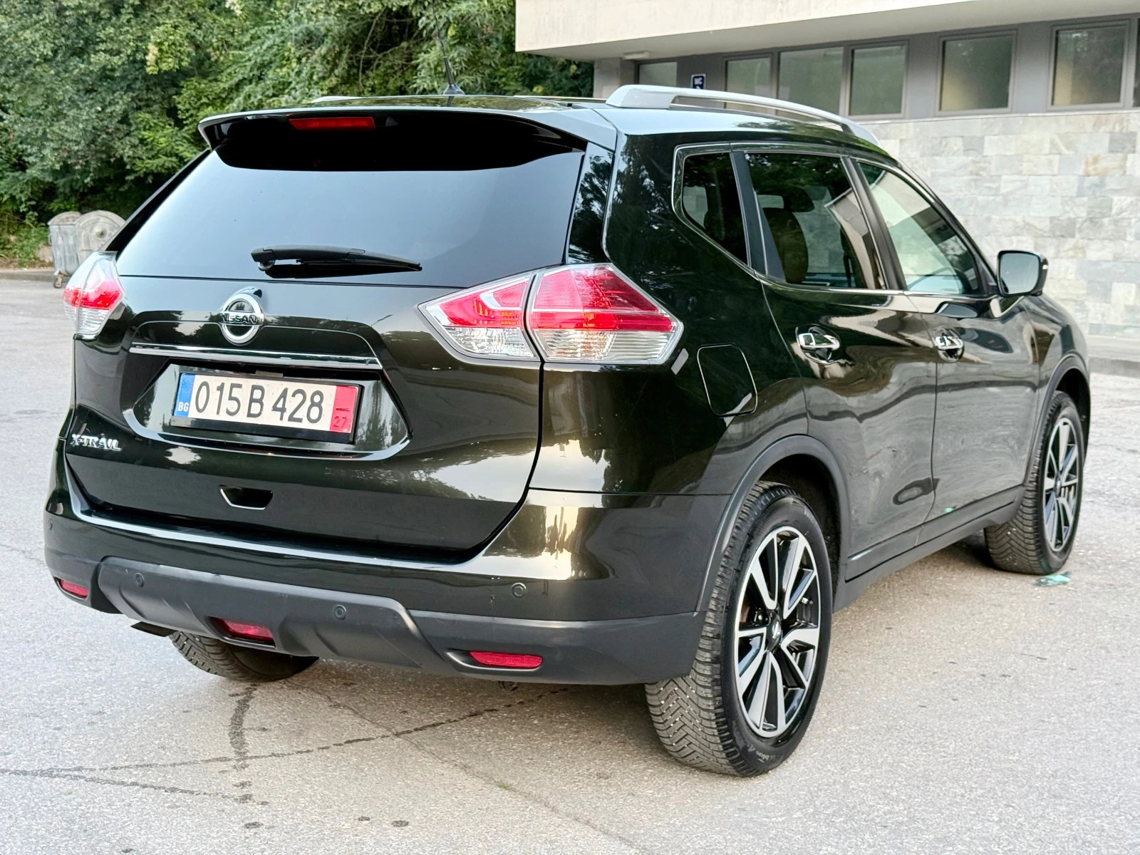 Nissan X-trail 1.6DCI-130k.c.* TEKNA* 360-Камери* LED* Euro6B* , снимка 4 - Автомобили и джипове - 55783498