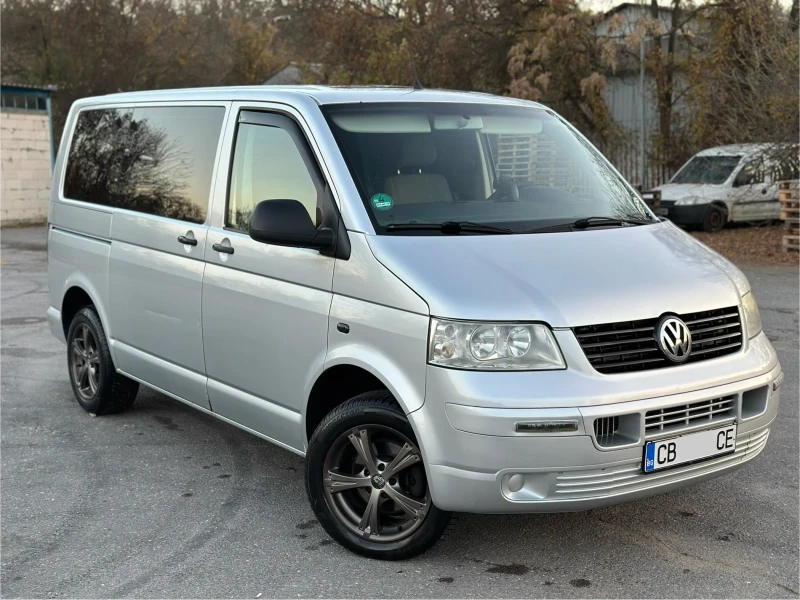 VW T5, снимка 1 - Бусове и автобуси - 48006158