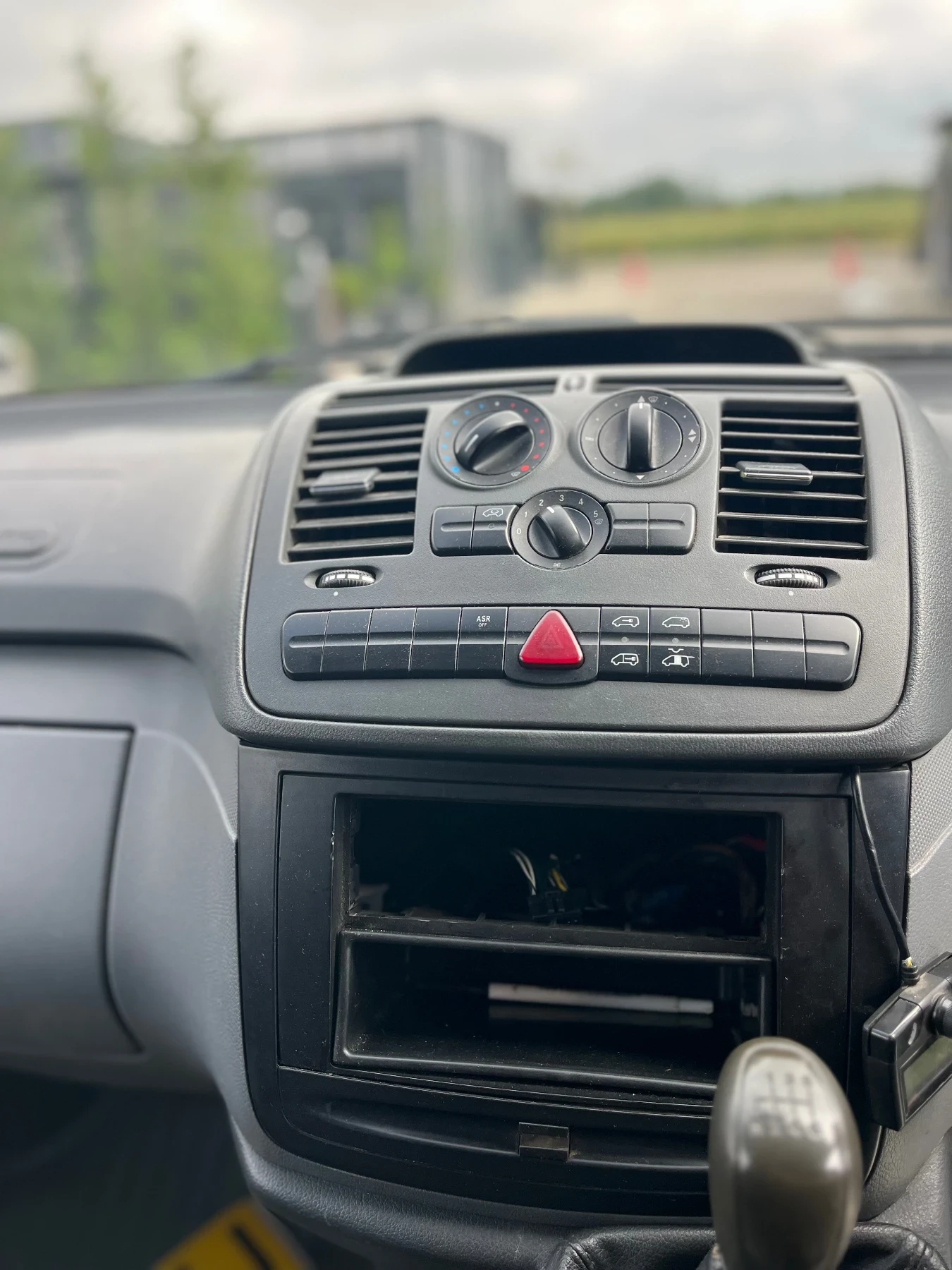 Mercedes-Benz Vito Мотор 646, снимка 15 - Бусове и автобуси - 54824088
