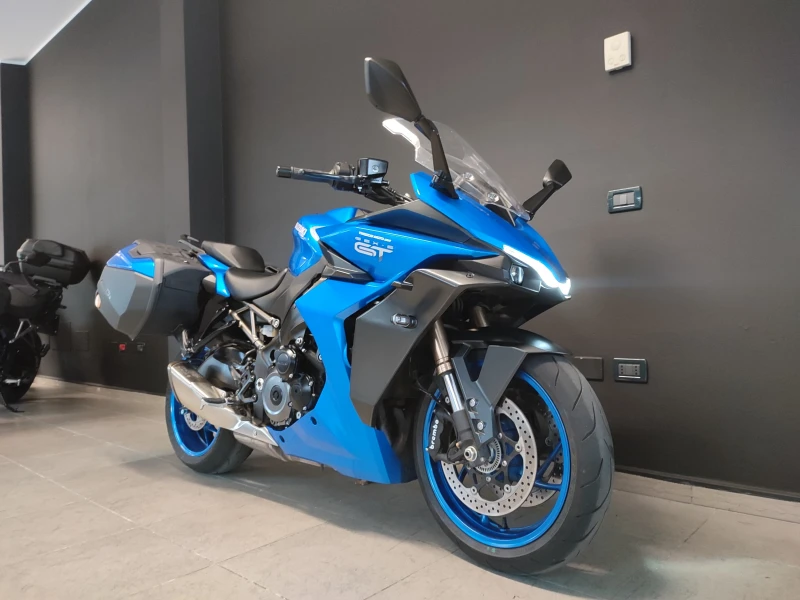 Suzuki Gsx S1000 Gt Full
