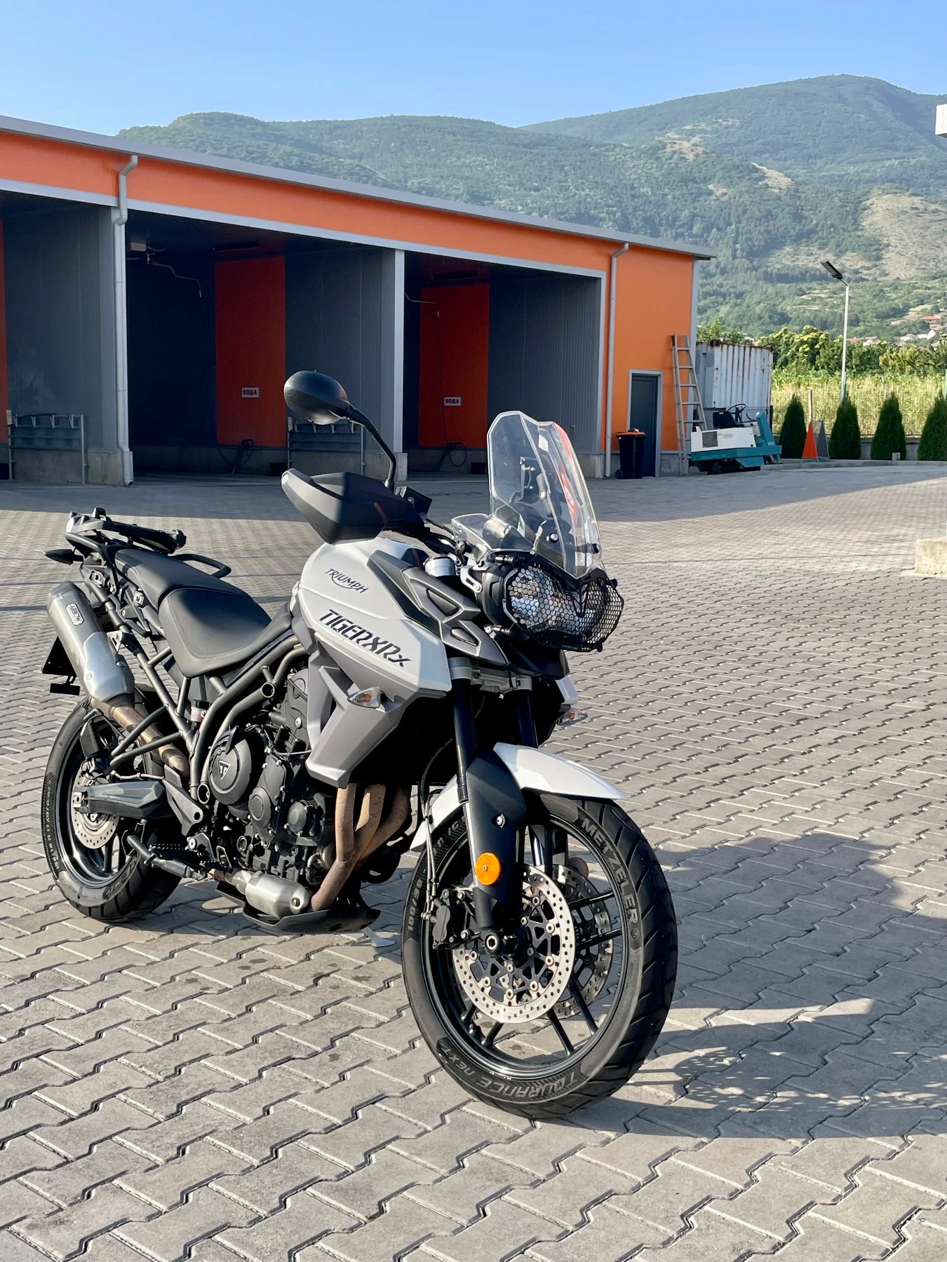 Triumph Tiger 800 XRX.    | Mobile.bg   15