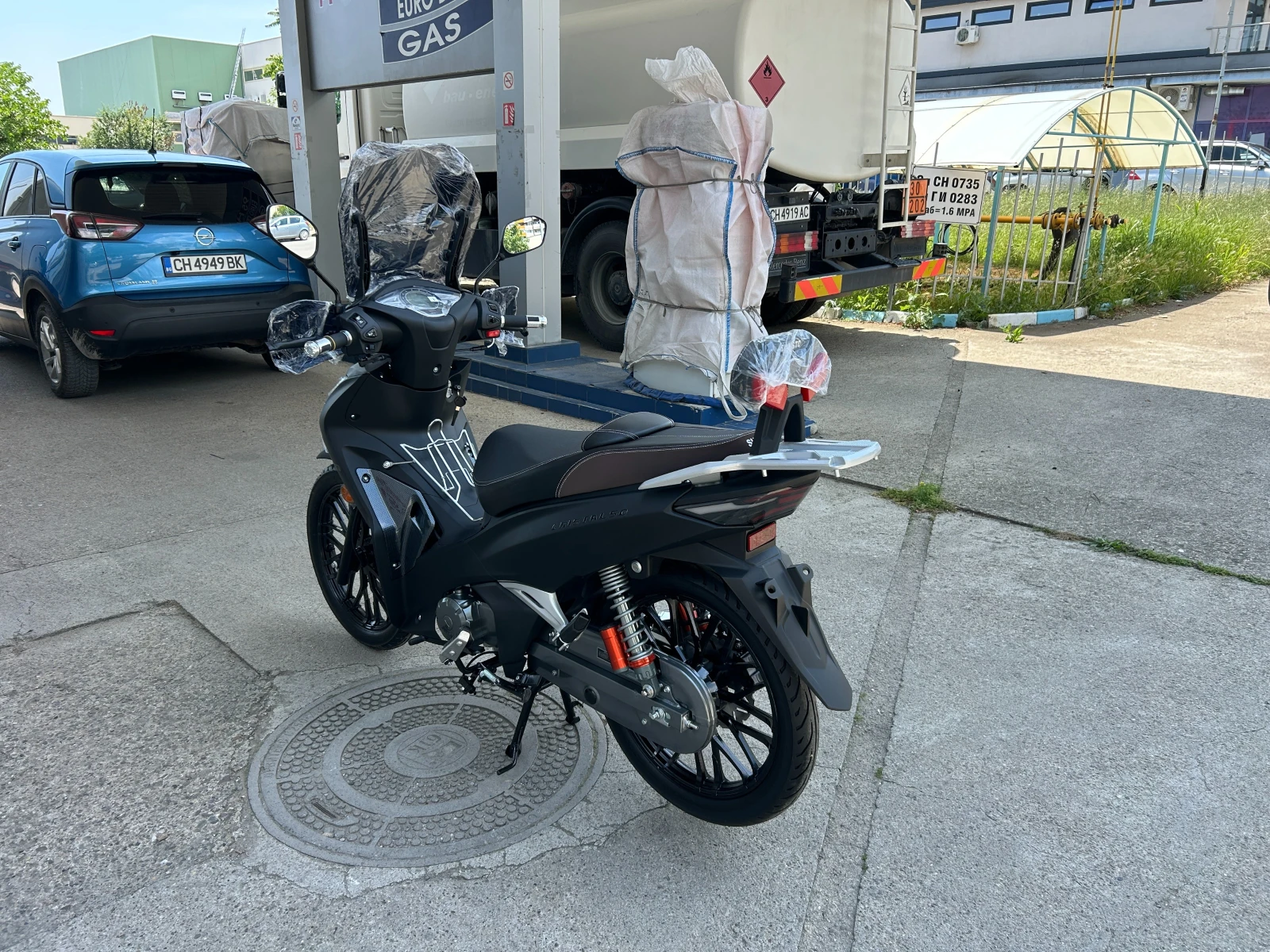 Lifan Elite CRISTAL 49 куб., снимка 6 - Мотоциклети и мототехника - 54800362