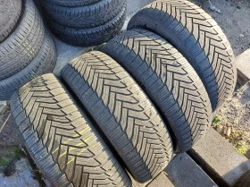 Гуми Зимни 215/65R16, снимка 1 - Гуми и джанти - 39388999