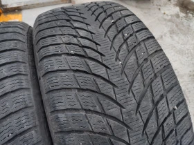 Гуми Зимни 245/45R19, снимка 1 - Гуми и джанти - 40198954