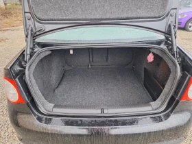 VW Jetta 2.0TDI 140+ + ks, снимка 12