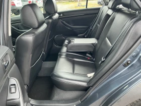 Toyota Avensis 2.2 D4D, снимка 10