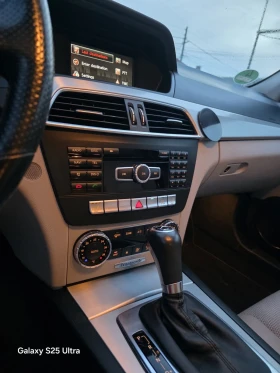 Mercedes-Benz C 200 Face, снимка 9