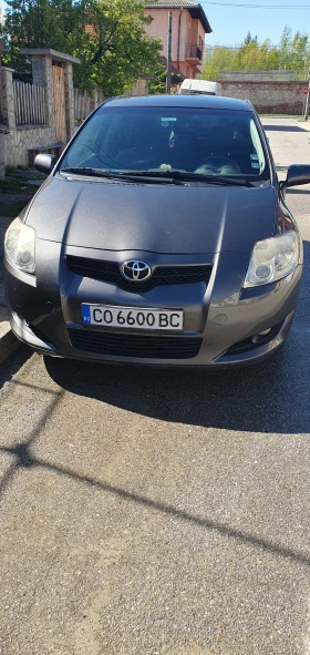 Toyota Auris, снимка 1