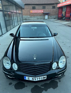 Mercedes-Benz E 320, снимка 2