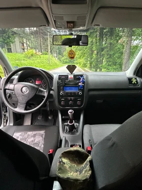 VW Golf | Mobile.bg    9